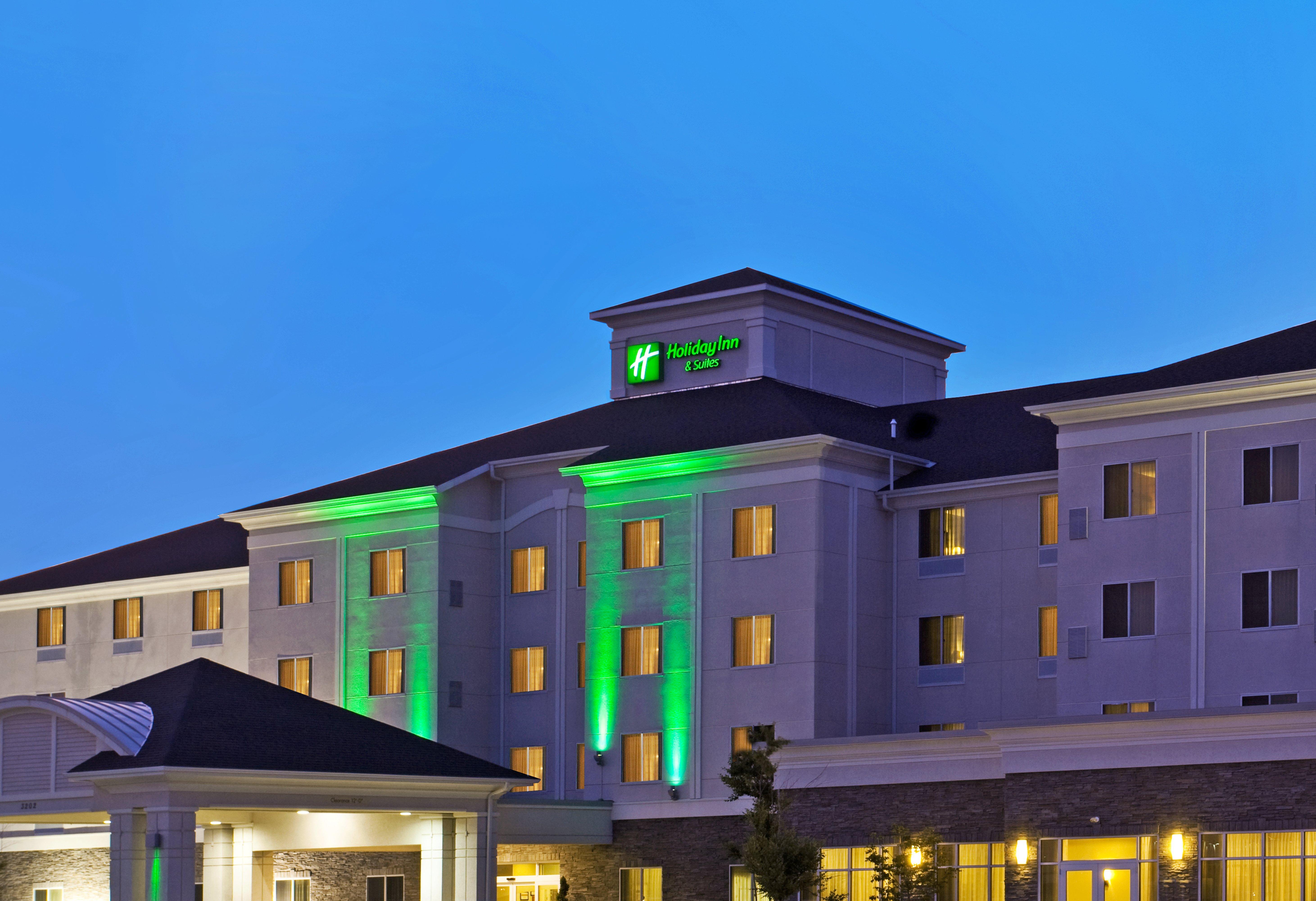 Holiday Inn Hotel & Suites Bloomington Airport By Ihg Exterior foto