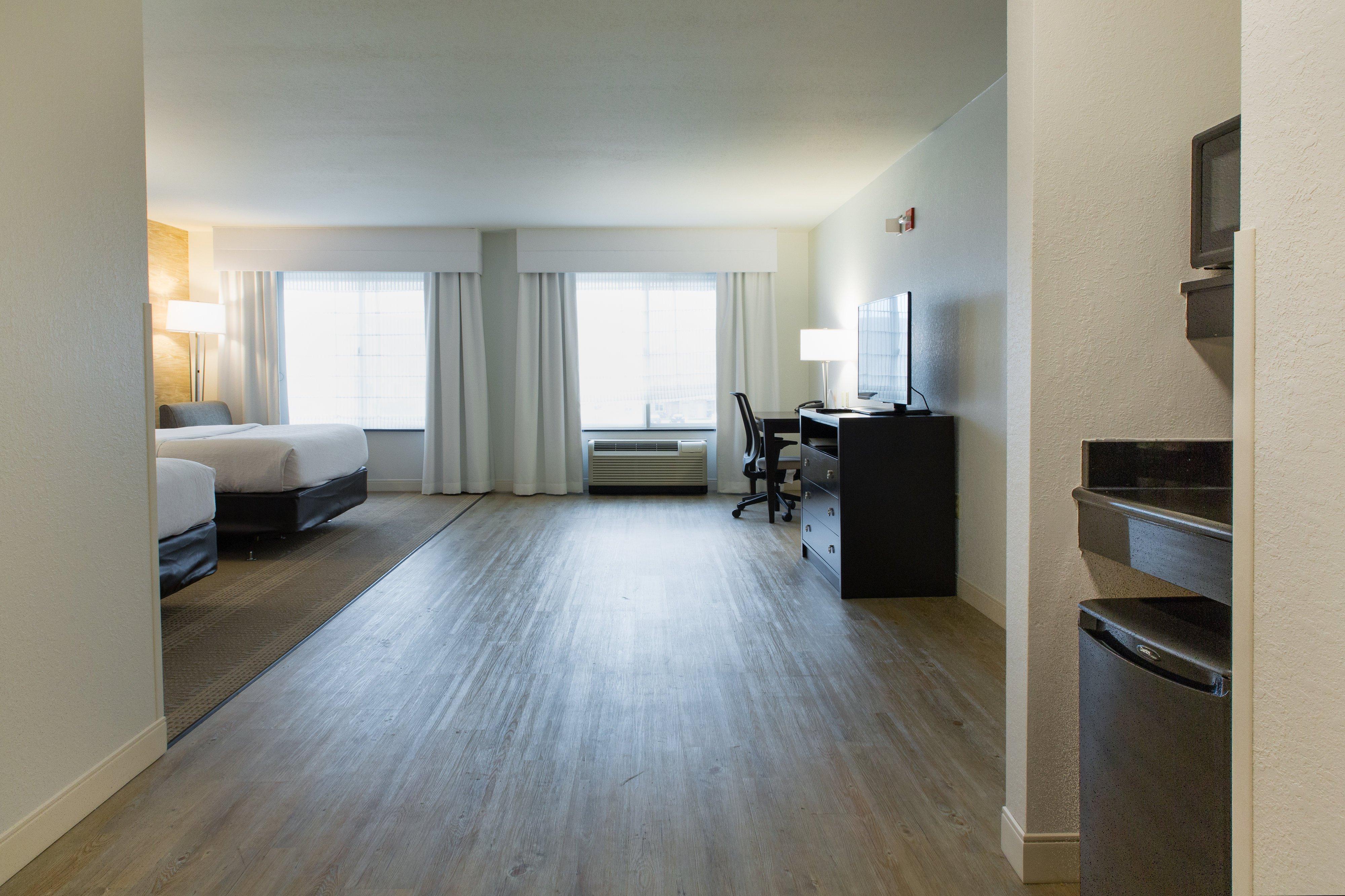 Holiday Inn Hotel & Suites Bloomington Airport By Ihg Exterior foto