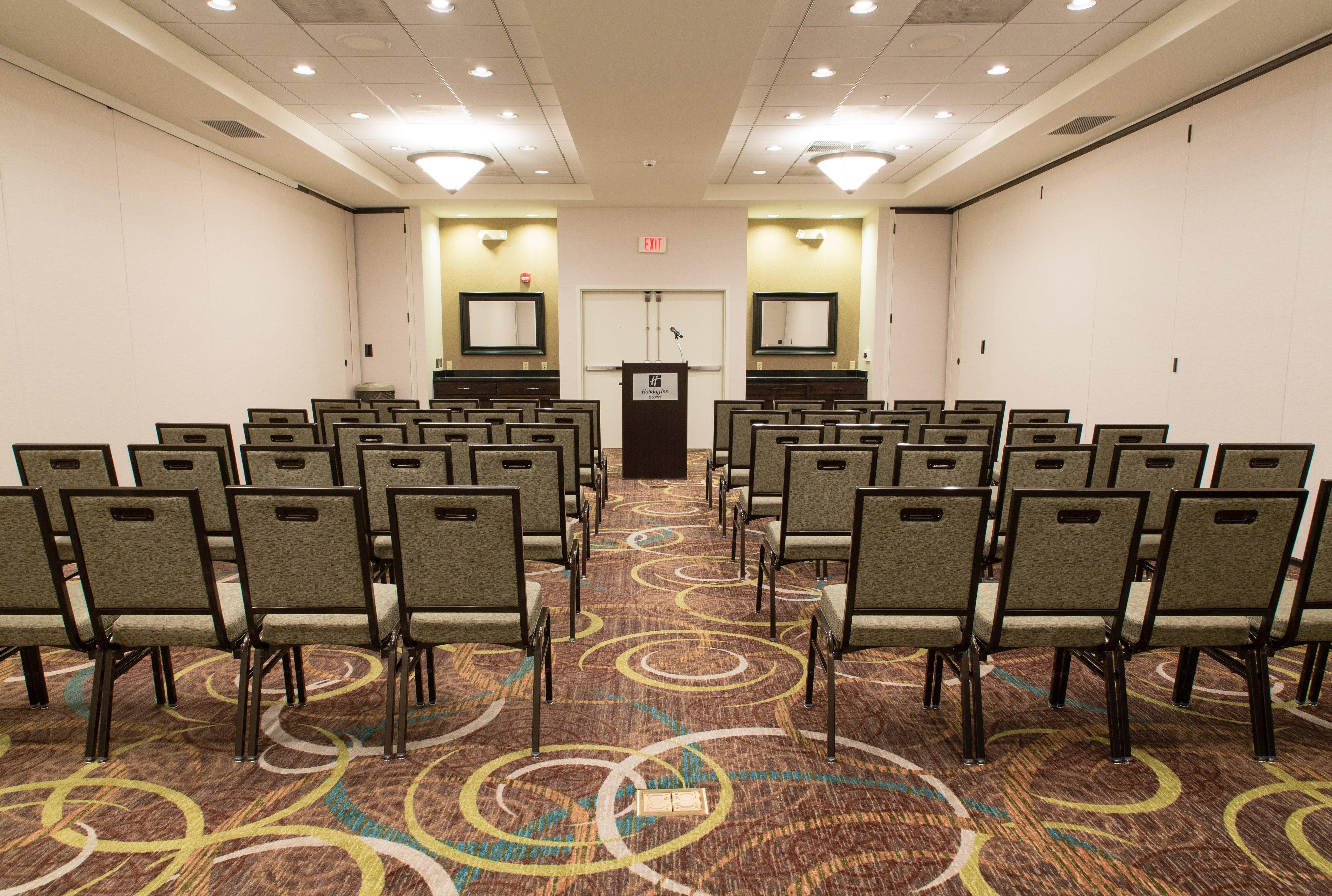Holiday Inn Hotel & Suites Bloomington Airport By Ihg Exterior foto