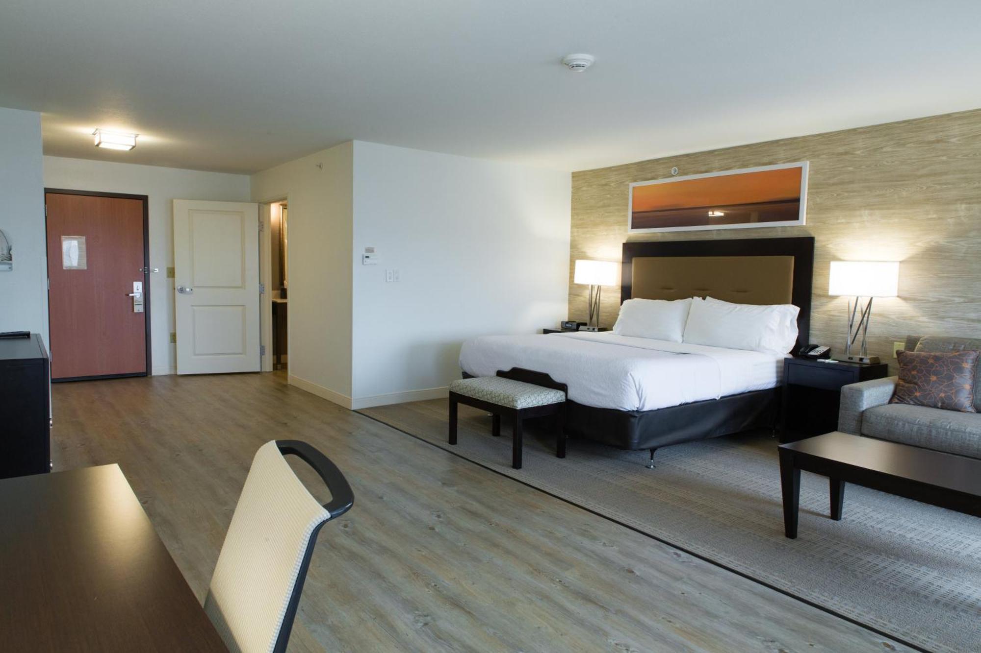 Holiday Inn Hotel & Suites Bloomington Airport By Ihg Exterior foto
